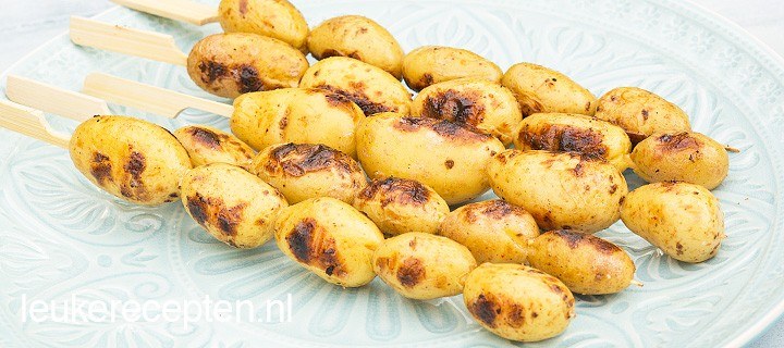 BBQ aardappelspiesjes