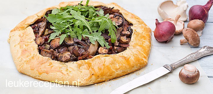 Hartige galette met paddenstoelen