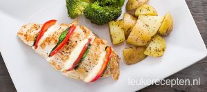 kip gevuld met mozzarella