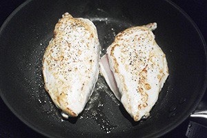 kip gevuld met mozzarella 01