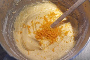 paastulband met abrikozen 01