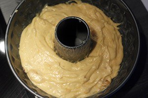 paastulband met abrikozen 01