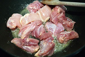 romige kip met rijst 01