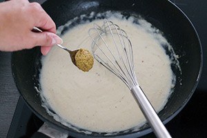 romige kip met rijst 01