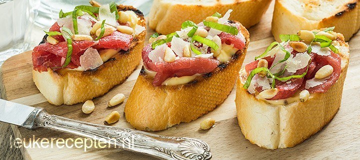 Bruschetta’s met carpaccio