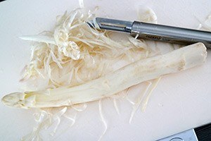 spiesjes met asperges en spek 01