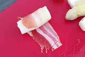 spiesjes met asperges en spek 01