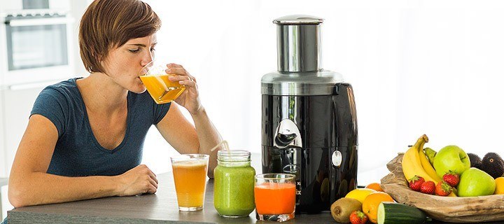4 x smoothies en sapjes uit de sapcentrifuge