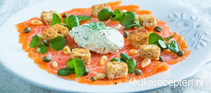 Zalmcarpaccio met roomkaas
