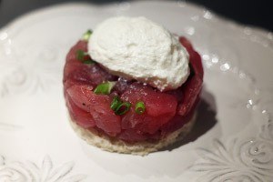 tonijntartaar met ricotta 01