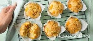 mango muffins
