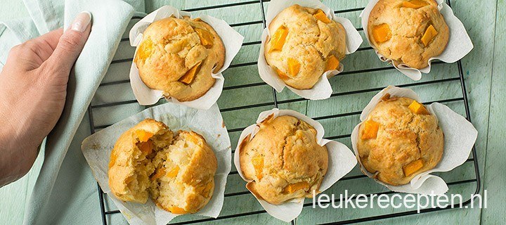 Mango muffins