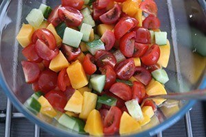frisse couscous salade met mango stap 3