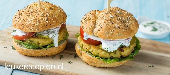 Visburger met dillesaus