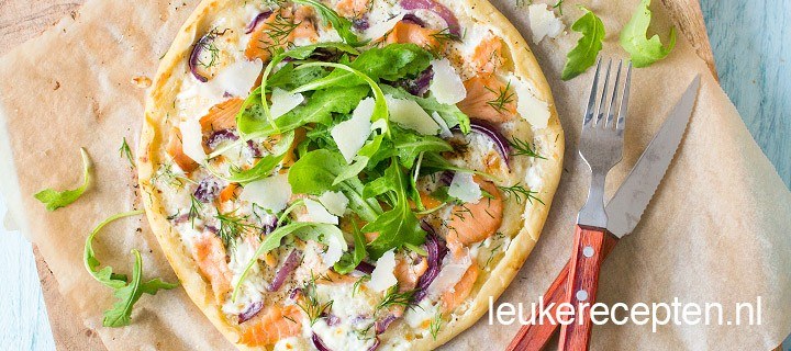 Pizza met zalm