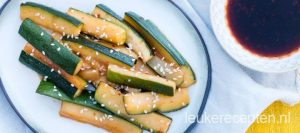 gemarineerde courgette reepjes