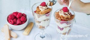 tiramisu-met-frambozen-in-een-glaasje