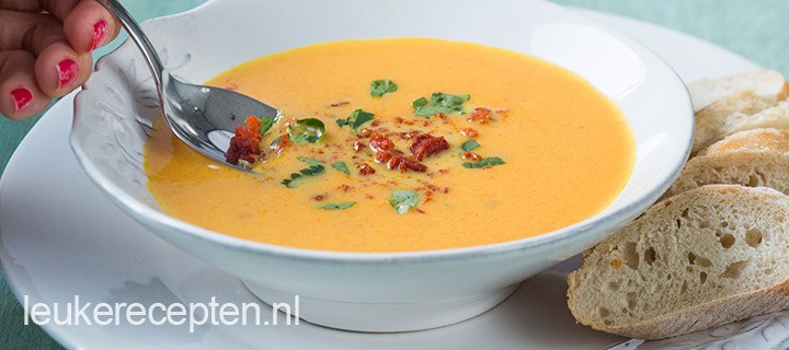Wortelsoep met chorizo kruim