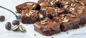 brownies-met-paaseitjes - www.leukerecepten.nl
