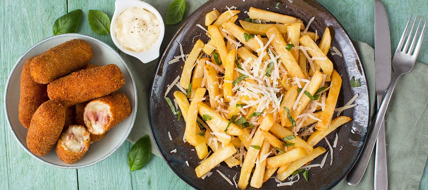 Parmezaanse friet met parmaham kroketjes