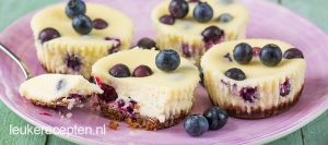 mini-cheesecakes-blauwe-bessen - www.leukerecepten.nl