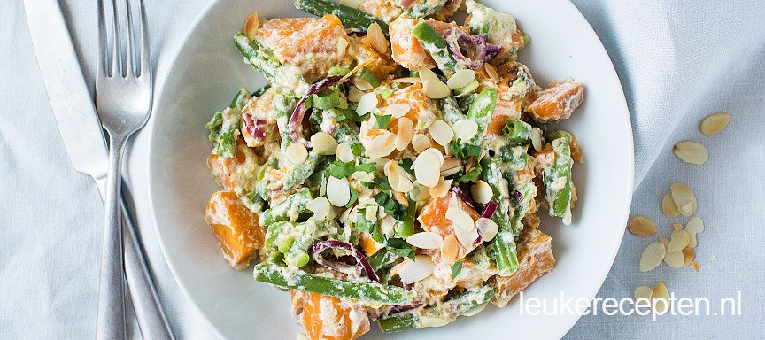 Zoete aardappel raita