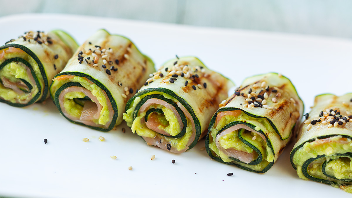 Courgette rolletjes met zalm