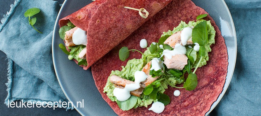 Bietenwrap met zalm