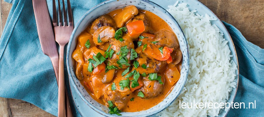 Stroganoff met balletjes