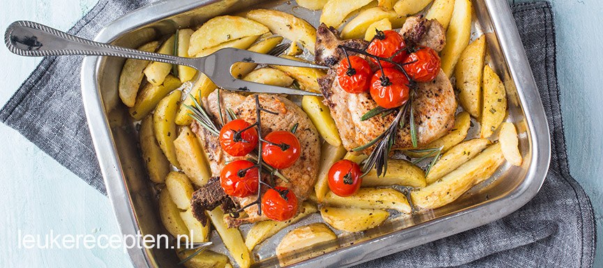 Karbonade uit de oven met cherrytomaten