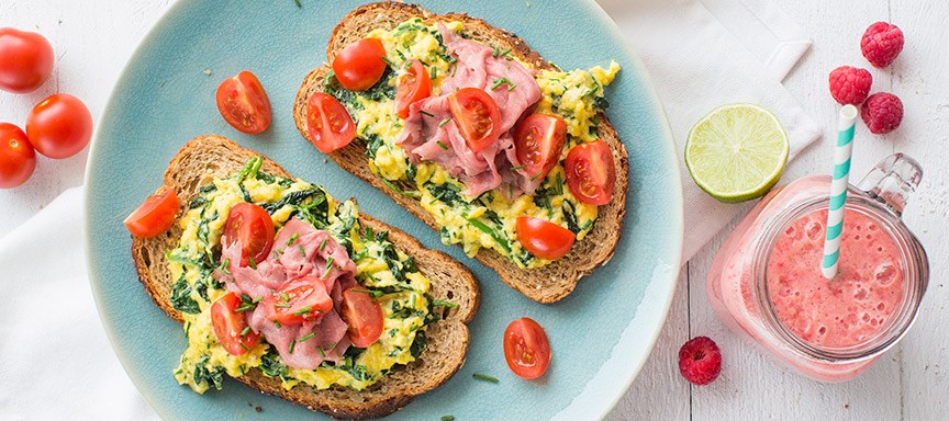 Recept toast met spinazie-roerei