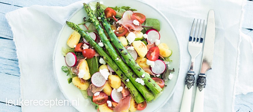 Gnocchi met gegrilde groene asperges