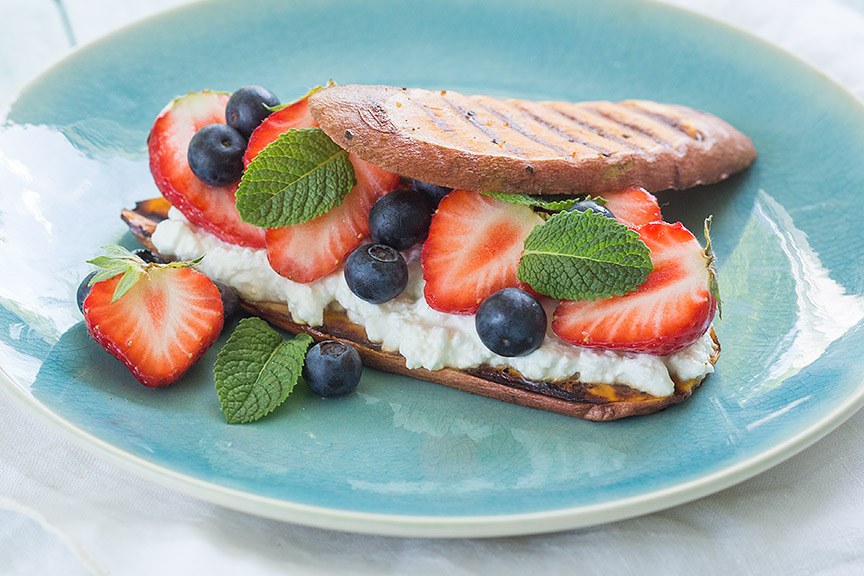 Zoete aardappel sandwich aardbei www.leukerecepten.nl