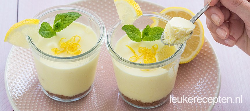 Lemon cheesecake toetjes