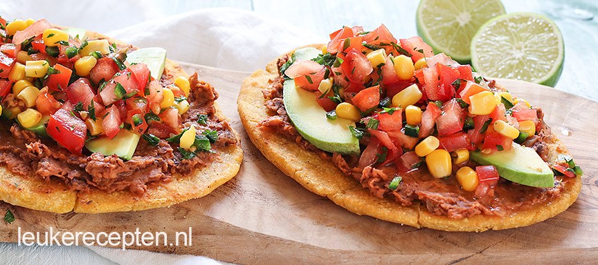 Mexicaanse huaraches met salsa