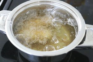 aardappelkroketjes-met-amandel www.leukerecepten.nl