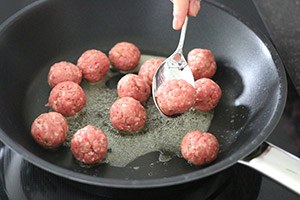 gehaktballetjes in roomsaus 3 1
