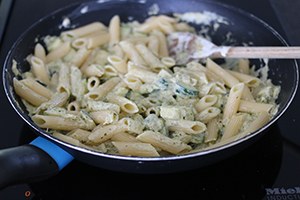 pasta_pesto_kip www.leukerecepten.nl