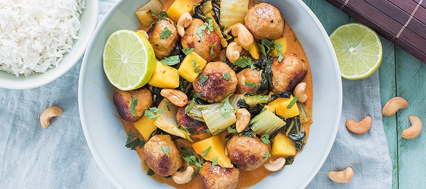 Rode curry met kipballetjes in 25 minuten + alles over Thaise curries