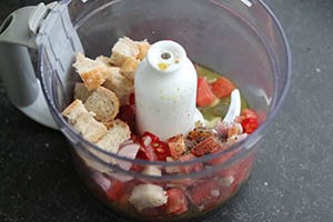 gazpacho met kip www.leukerecepten.nl