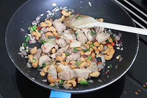 kip cashew slawrap www.leukerecepten.nl