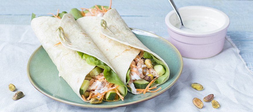 Frisse wraps met pulled salmon