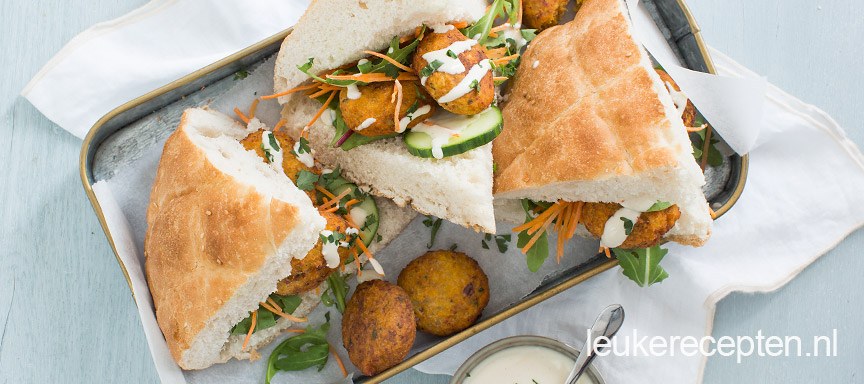 Zoete aardappel falafel