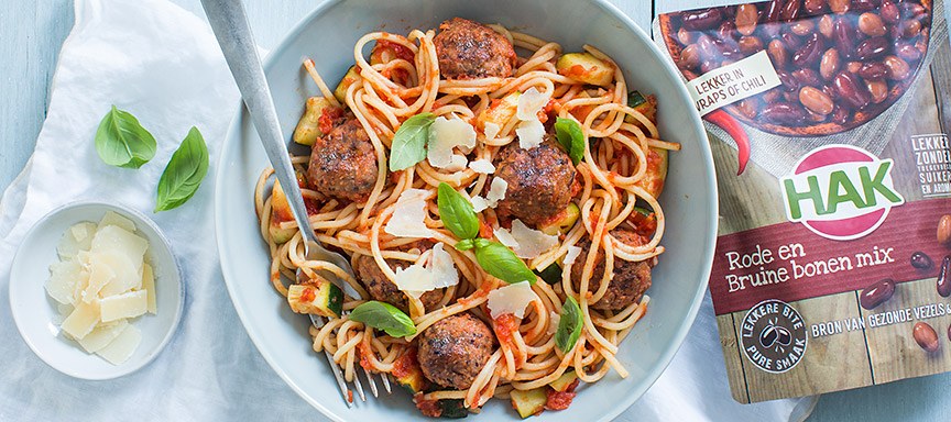 Spaghetti met geHAKtballetjes van bonen