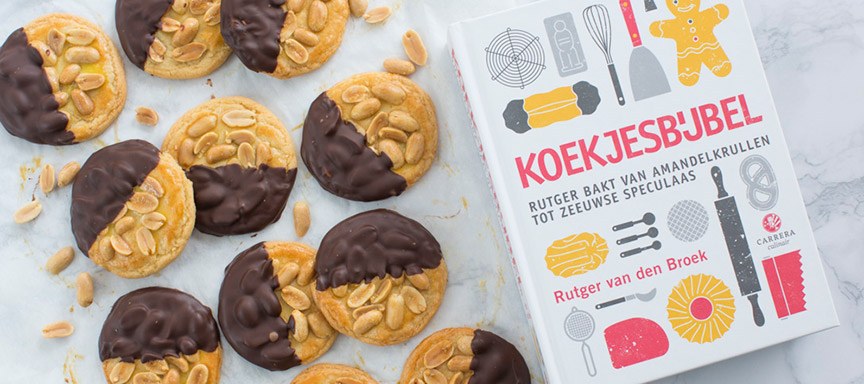 Review Koekjesbijbel + recept pindakoeken met chocolade