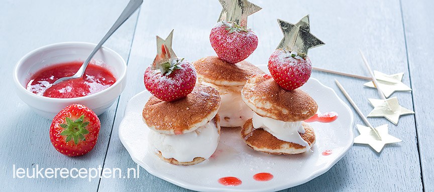 Poffertjes sandwiches met ijs