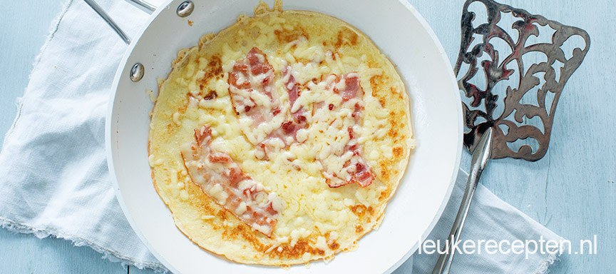 Pannenkoek met kaas en spek