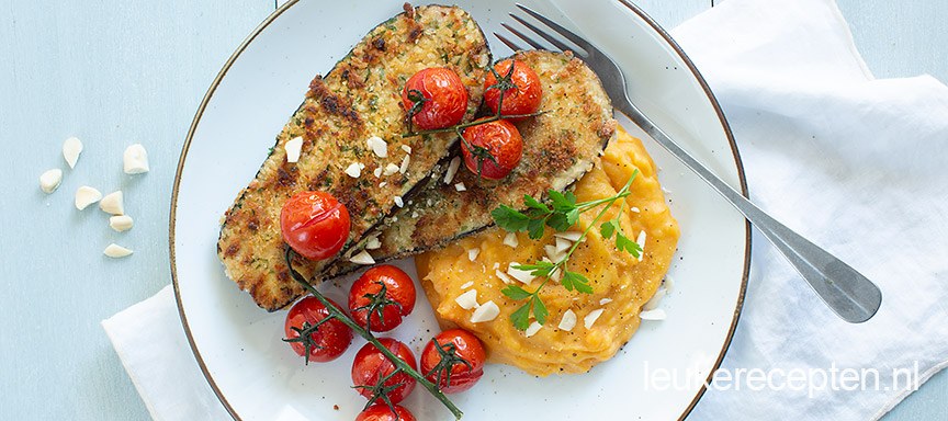 Vegetarische aubergine schnitzels