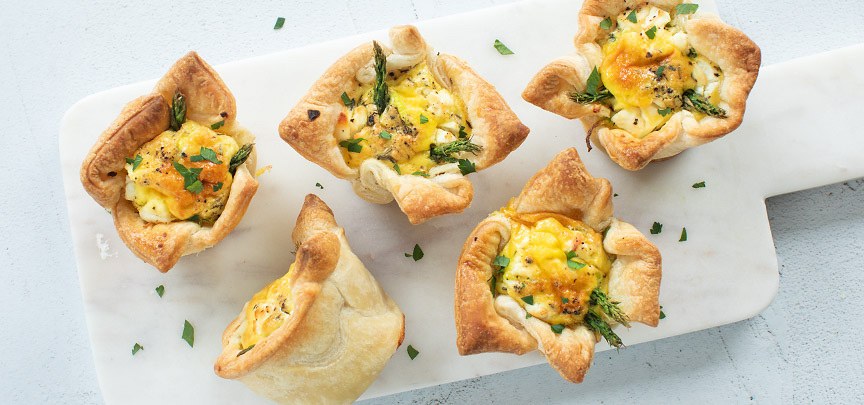 Mini paas quiche met asperges
