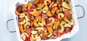 Garnalen met chorizo van de bakplaat